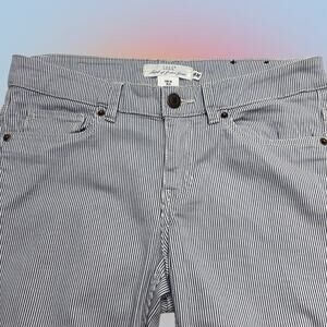 H&M LOGG Women’s 8 Blue White Stripe Skinny Jeans